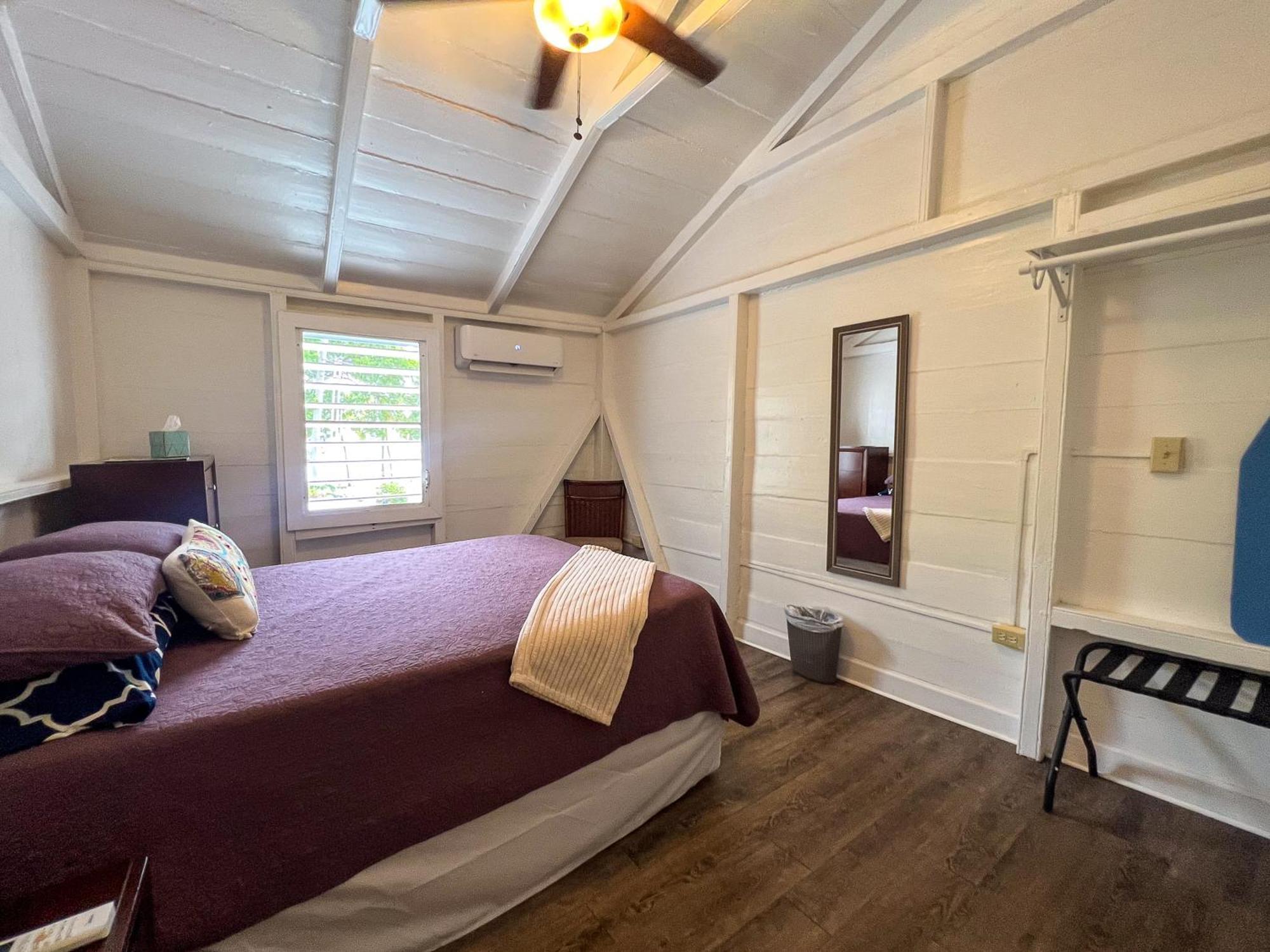 Hotel Victoria House à Frederiksted Extérieur photo
